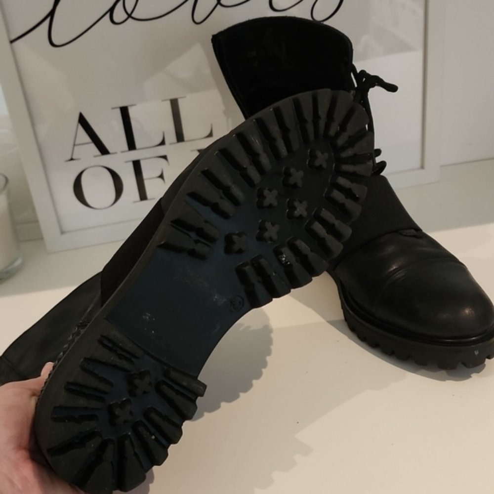 Black soft calfskin leather combat motorcycle Chelsea boots made in Italy - Picture 9 of 12
